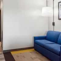 Holiday Inn Express & Suites Newton Sparta by IHG ico