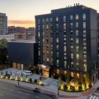 The Lloyd Stamford, Tapestry Collection by Hilton ico