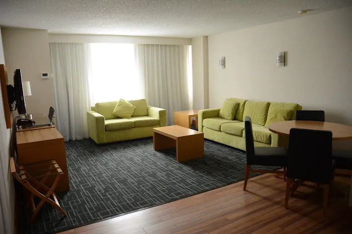 Holiday Inn Express & Suites Stamford by IHG 5