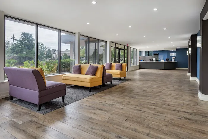 Amwell Suites Somerset Bridgewater 5