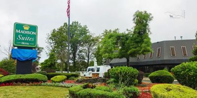 Amwell Suites Somerset Bridgewater