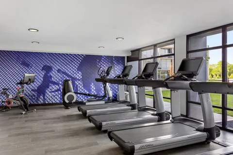 Delta Hotels Somerset 5