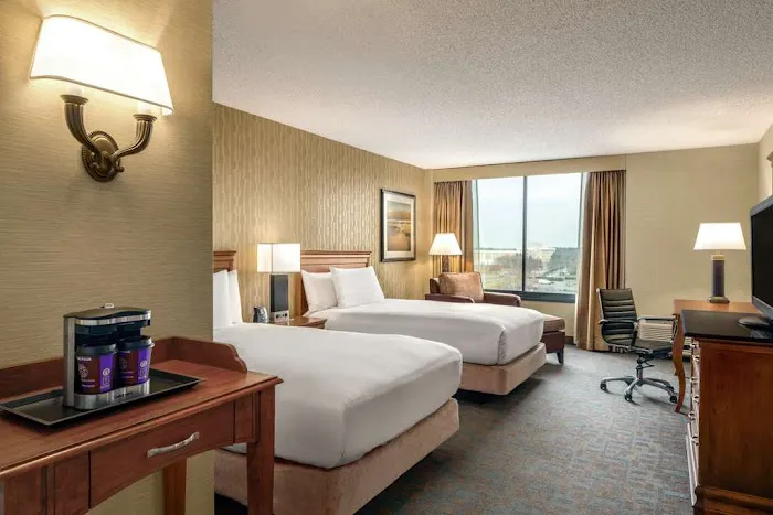 DoubleTree by Hilton Somerset Hotel and Conference Center 5
