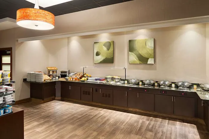 DoubleTree by Hilton Somerset Hotel and Conference Center 5