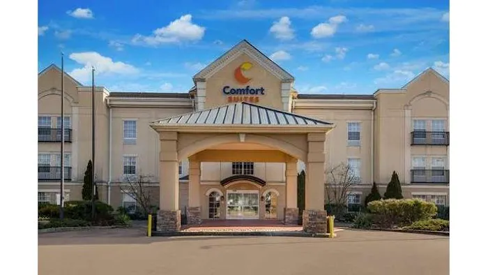 Comfort Suites Near University / North Brunswick 4