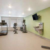 WoodSpring Suites South Brunswick - Princeton ico