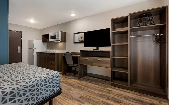 WoodSpring Suites South Brunswick - Princeton 5