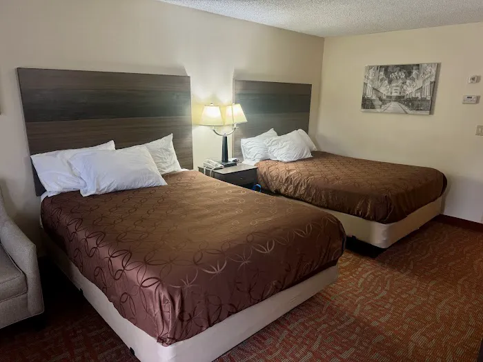 MHO Inn & Suites 5