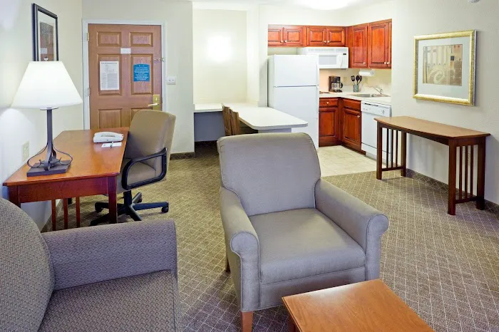Staybridge Suites Cranbury-South Brunswick by IHG 4