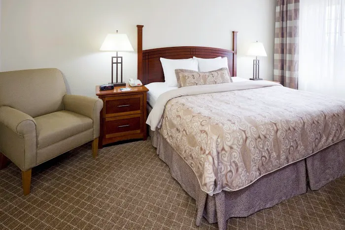 Staybridge Suites Cranbury-South Brunswick by IHG 4