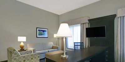 Hampton Inn & Suites Robbinsville