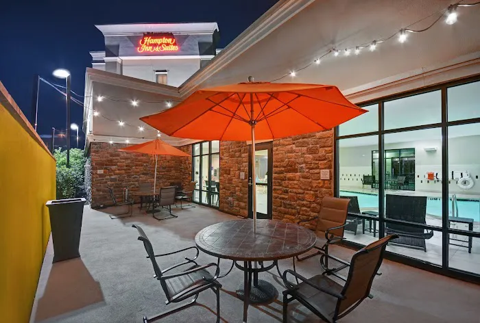 Hampton Inn & Suites Robbinsville 4
