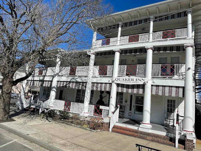 Quaker Inn 5