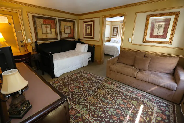 The Ocean View Inn 5