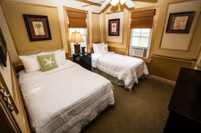 The Ocean View Inn 5