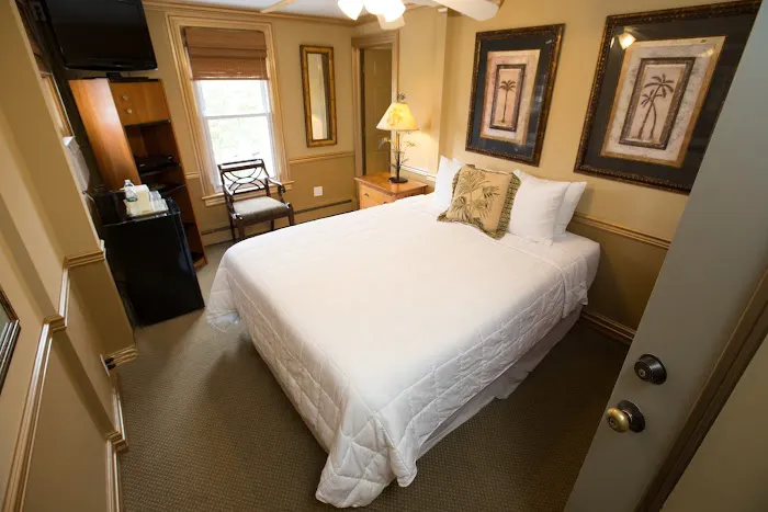 The Ocean View Inn 5