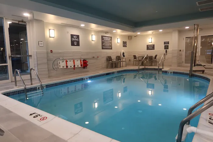 Hilton Garden Inn Lakewood 4