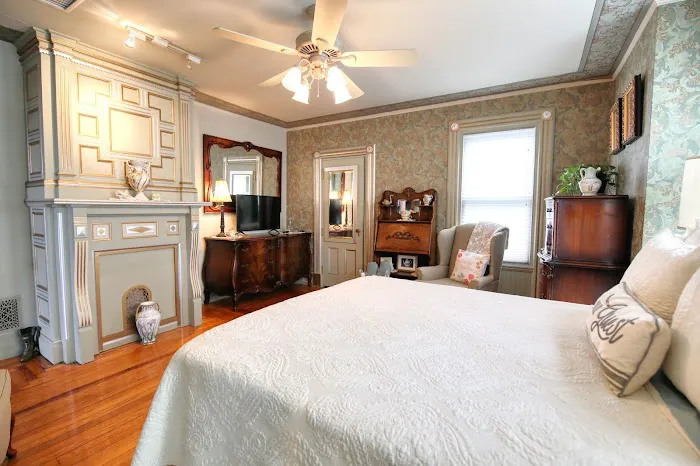 Huddy House Bed & Breakfast 5