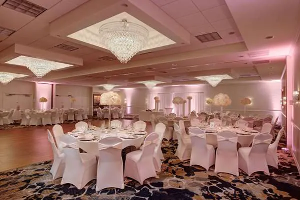 Days Hotel by Wyndham Toms River Jersey Shore 5
