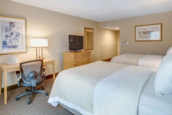 Days Hotel by Wyndham Toms River Jersey Shore 5