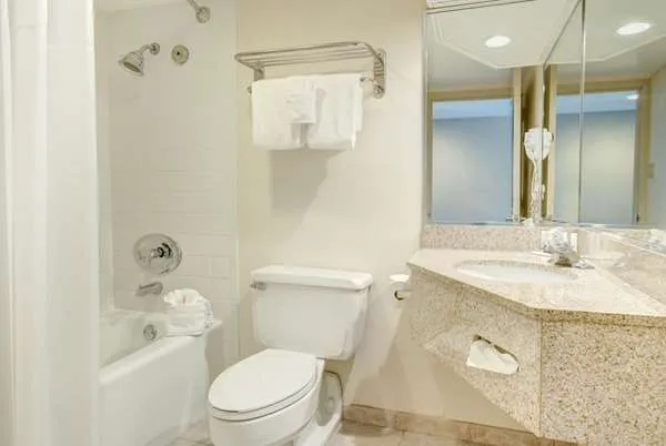 Days Hotel by Wyndham Toms River Jersey Shore 5