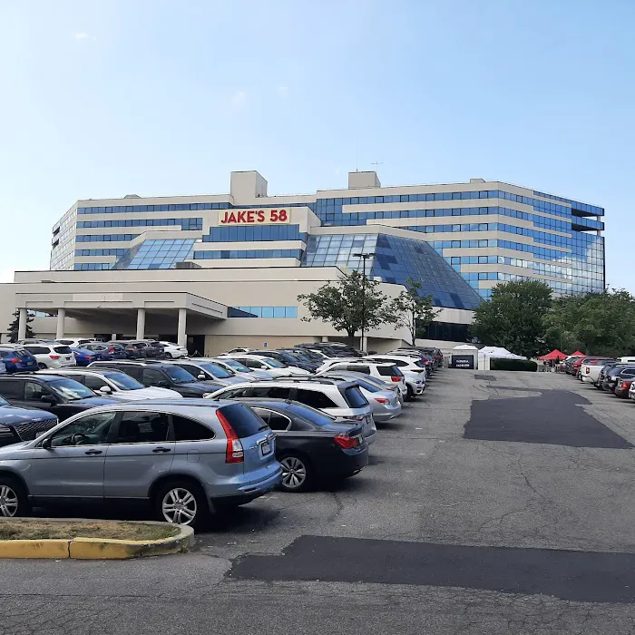 Jake's 58 Casino Hotel 4