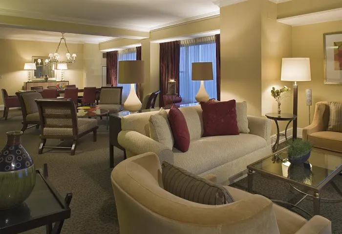 Hyatt Regency Long Island 4