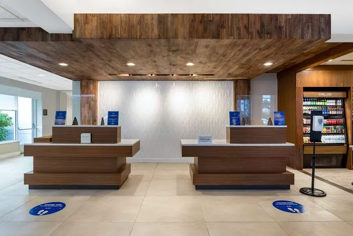 Hilton Garden Inn Islip/MacArthur Airport 4