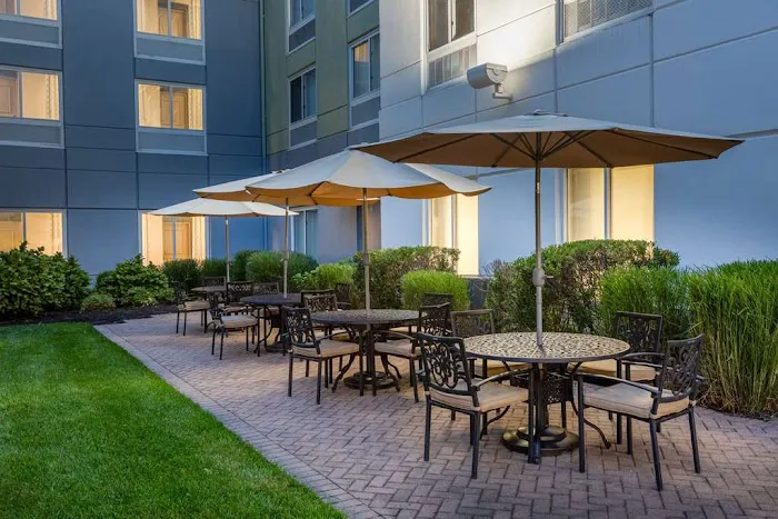 Hilton Garden Inn Islip/MacArthur Airport 4