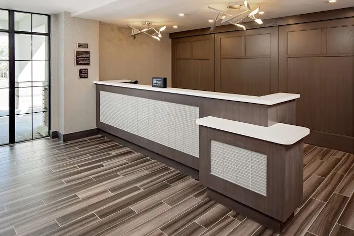 Homewood Suites by Hilton Ronkonkoma 4