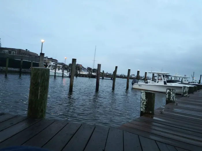 Blue Waters Hotel 4