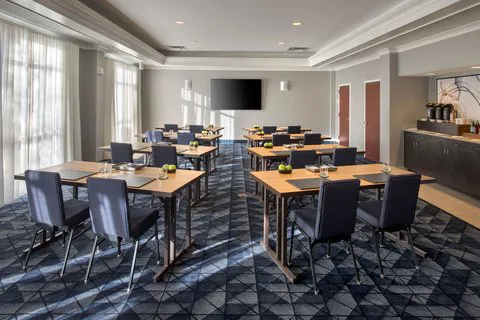 Courtyard Basking Ridge 5