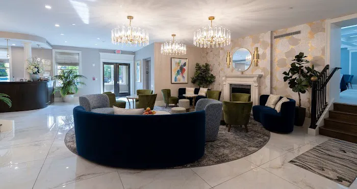 The Orange Inn Boutique Hotel 4
