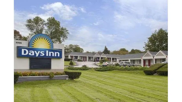 Days Inn by Wyndham Middletown 4