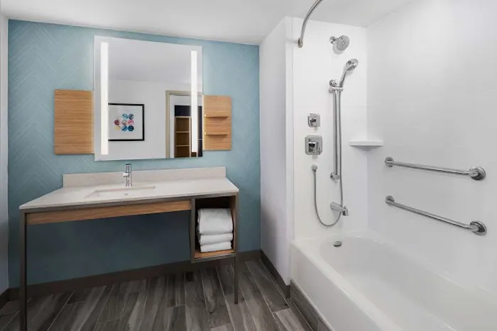 Hilton Garden Inn Rockaway 4