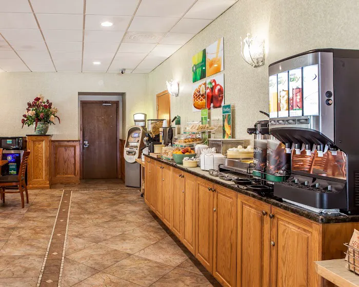 Quality Inn Ledgewood - Dover 5