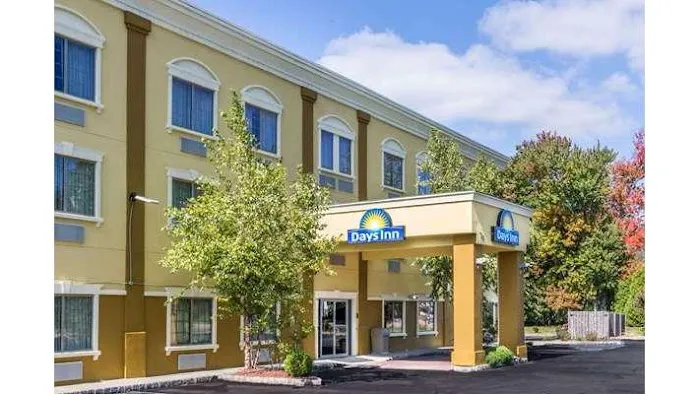 Days Inn by Wyndham Budd Lake 5