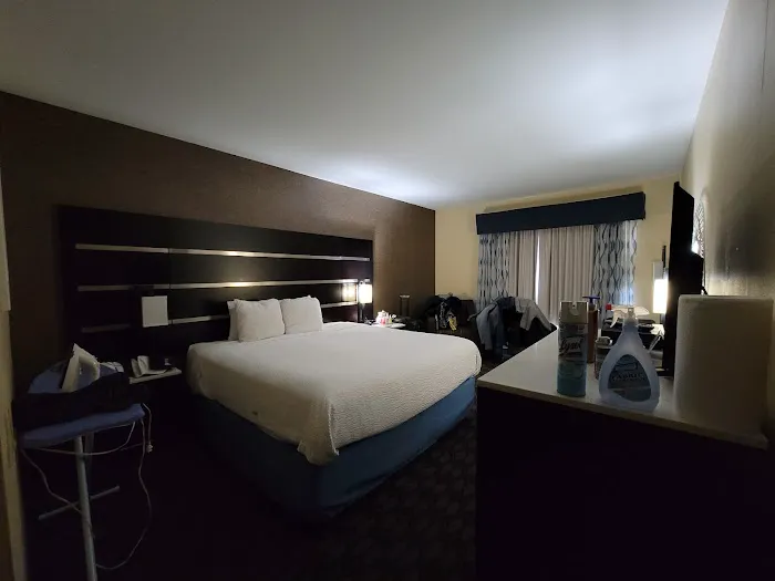 Days Inn by Wyndham Budd Lake 5