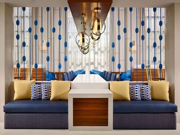 Sonesta ES Suites Somerset 5