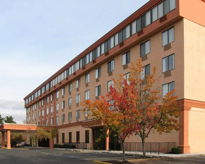 Clarion Hotel Somerset - New Brunswick 5