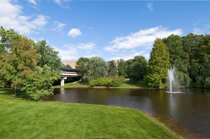 Holiday Inn Express Princeton Southeast by IHG 4