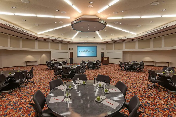 Crowne Plaza Princeton - Conference Center by IHG 4