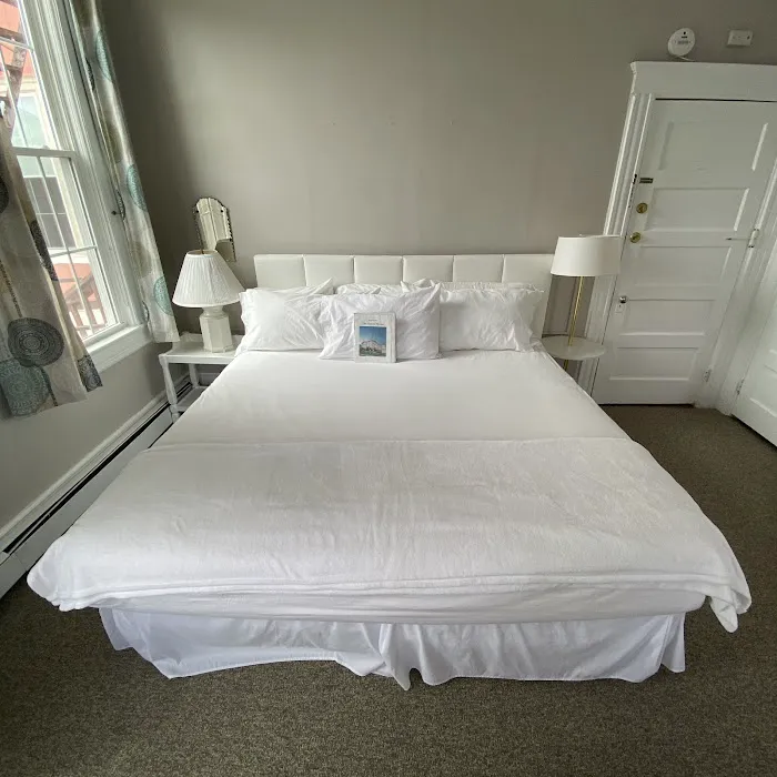 The Ocean House Bed & Breakfast Hotel in Spring Lake, NJ 4