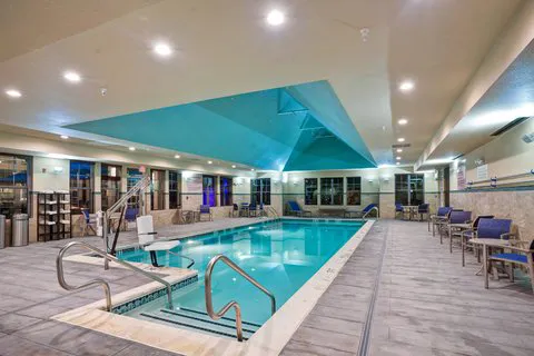 Residence Inn Hamilton 5