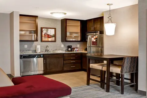Residence Inn Hamilton 5