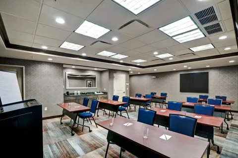 Residence Inn Hamilton 5