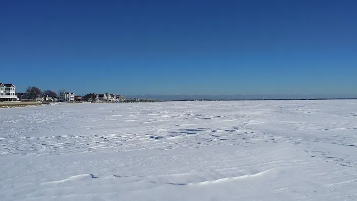 Bay Shore Beach Club 5