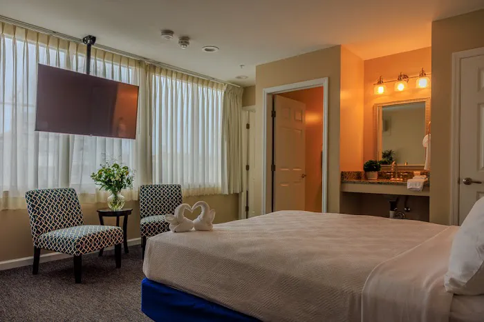 The White Sands Oceanfront Hotel & Spa 4