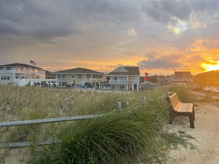 The White Sands Oceanfront Hotel & Spa 4