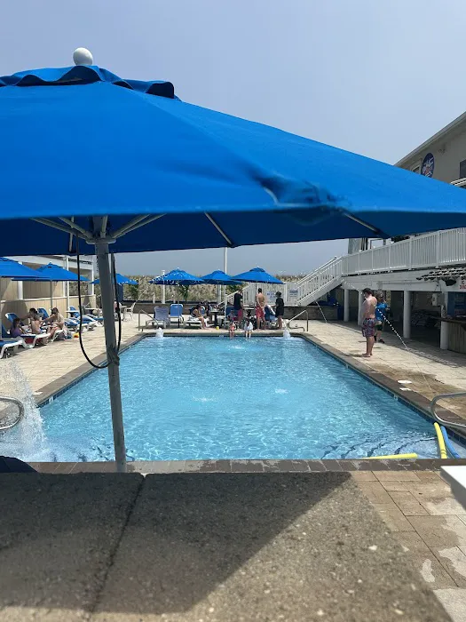 The White Sands Oceanfront Hotel & Spa 4